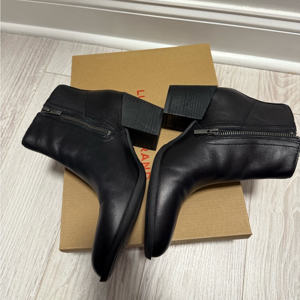 Lucky Brand black ankle booties - Picture 5 of 5